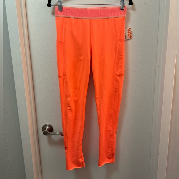 NWT FP Movement Endurance Leggings - Picture 3 of 3